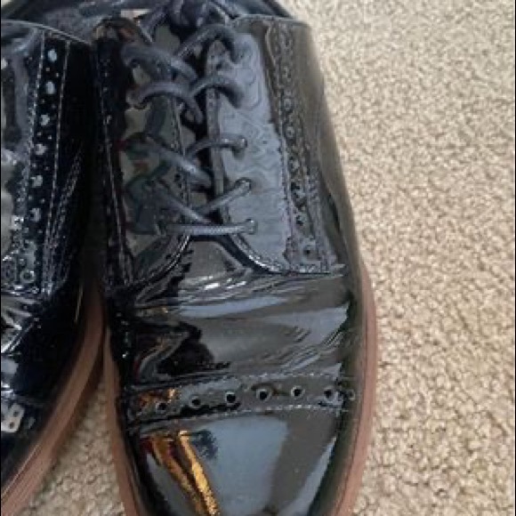 Vince Camuto slides - Picture 2 of 4